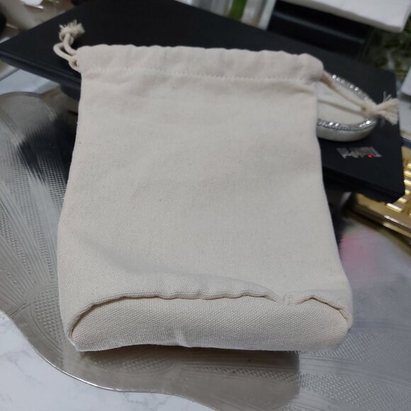 Good Size Durable Cotton Drawstring Bag Perfect For Makeup and Everything Else - Picture 2 of 8